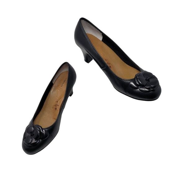 Ross Hommerson Black Leather Pumps 11W Slip On 3D Flower Heels Grannycore - Picture 1 of 11